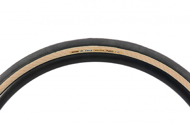 maxxis-folding-tyre-refuse-700x40c-maxxshield-60tpi-tr-black-tan