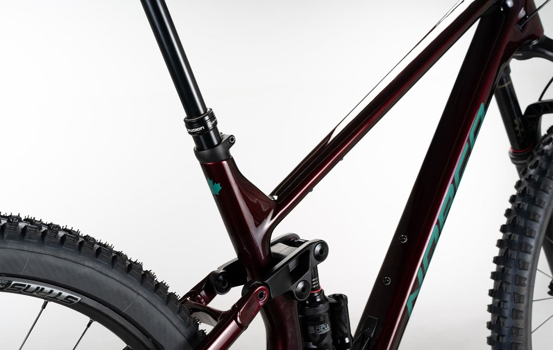 norco-mountain-bike-optic-c2-sram-red-teal